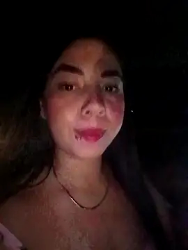 Snapshot of KathaDanger chatting on November 22, 1:37 am KathaDanger online show from November 22, 1:37 am