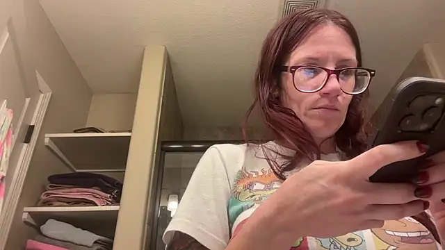 Snapshot of yourstrulylivy69 chatting on September 19, 1:59 pm yourstrulylivy69 online show from September 19, 1:59 pm