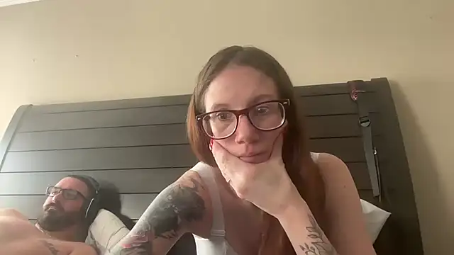 Snapshot of yourstrulylivy69 chatting on February 13, 7:10 pm yourstrulylivy69 online show from February 13, 7:10 pm