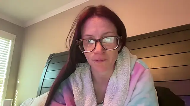 Snapshot of yourstrulylivy69 chatting on March 10, 1:32 pm yourstrulylivy69 online show from March 10, 1:32 pm