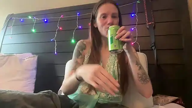 Snapshot of yourstrulylivy69 chatting on March 3, 3:00 pm yourstrulylivy69 online show from March 3, 3:00 pm