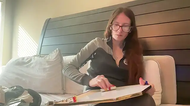 Snapshot of yourstrulylivy69 chatting on February 25, 3:53 pm yourstrulylivy69 online show from February 25, 3:53 pm