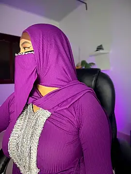 jazmin anbar online show from April 11, 10:19 am