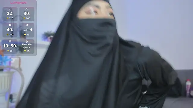 Snapshot of jazmin_anbar chatting on November 18, 11:57 am jazmin anbar online show from November 18, 11:57 am