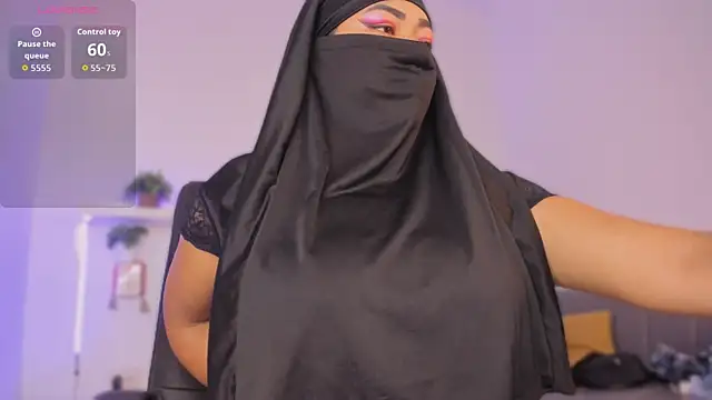 Snapshot of jazmin_anbar chatting on October 20, 7:14 pm jazmin anbar online show from October 20, 7:14 pm