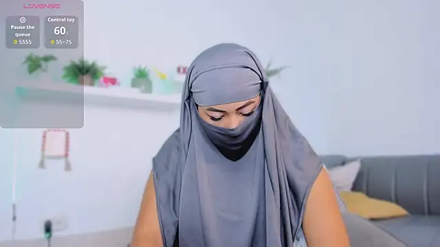 jazmin anbar online show from October 11, 7:04 pm