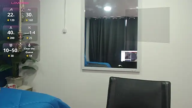 Snapshot of sasi_luna chatting on September 29, 1:50 pm sasi luna online show from September 29, 1:50 pm