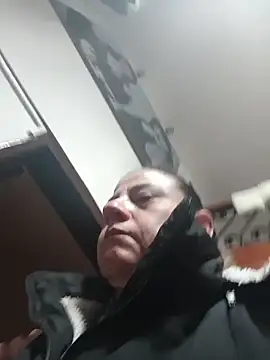 sasi luna online show from April 16, 1:12 pm