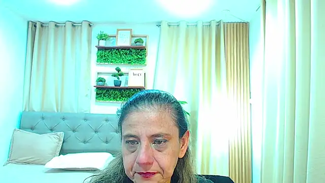 sasi luna online show from May 24, 1:49 am