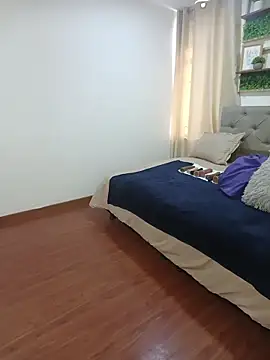 sasi luna online show from April 10, 1:18 pm