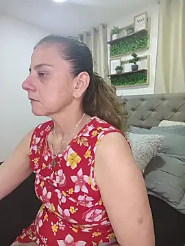 sasi luna online show from February 15, 4:35 am