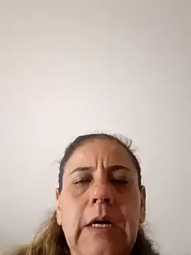 sasi luna online show from January 18, 2:42 pm