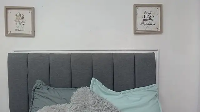 Snapshot of sasi_luna chatting on March 8, 4:50 pm sasi luna online show from March 8, 4:50 pm
