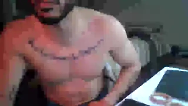 Snapshot of Strokeking4u chatting on February 24, 7:09 am Strokeking4u online show from February 24, 7:09 am