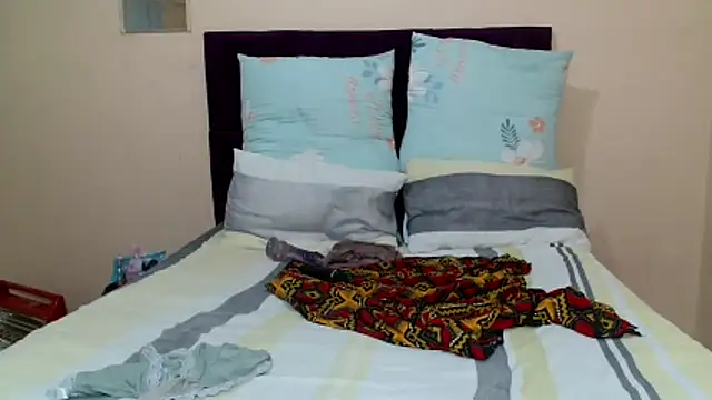 Bbw255 online show from December 18, 10:08 am