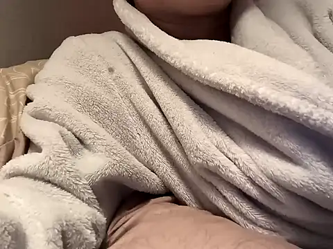 Cally-n online show from December 30, 1:26 am