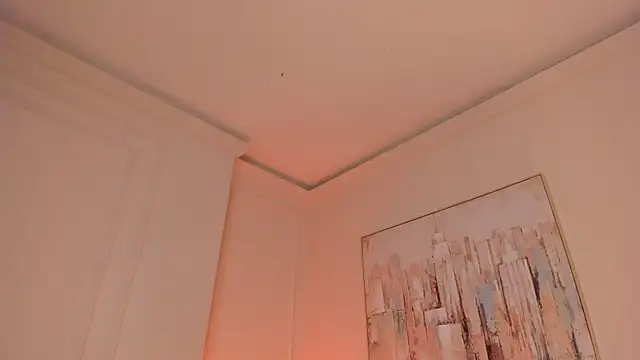 MiaFarrell  online show from April 15, 7:58 pm