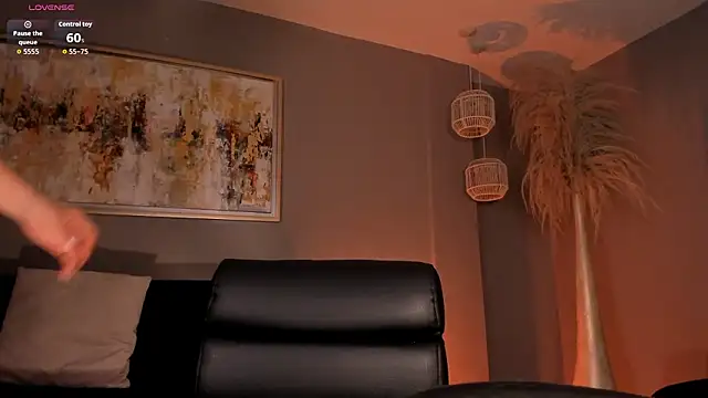 MiaFarrell  online show from March 10, 6:23 pm