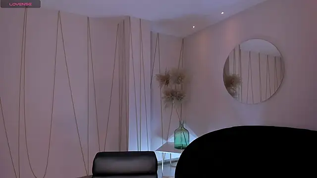 BellaCarteer  online show from April 16, 7:47 pm