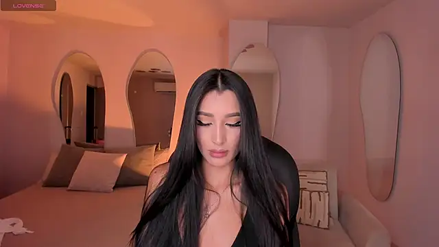 Snapshot of BellaCarteer_ chatting on June 16, 5:35 pm BellaCarteer online show from June 16, 5:35 pm