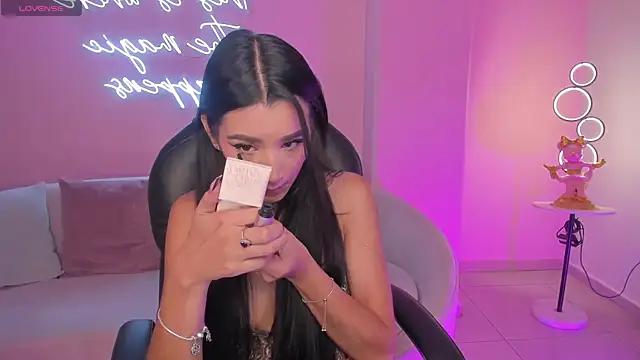 BellaCarteer  online show from November 9, 6:23 pm