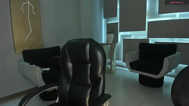 BellaCarteer  online show from November 19, 7:36 pm