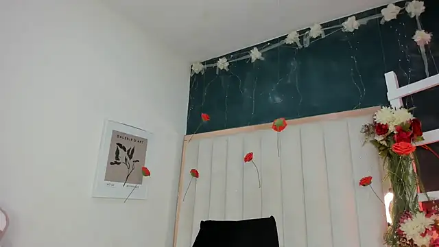 africa holmes online show from April 22, 2:18 am