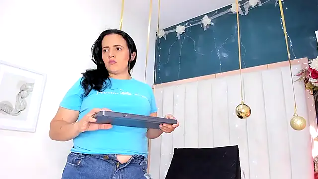 africa holmes online show from January 14, 1:42 am