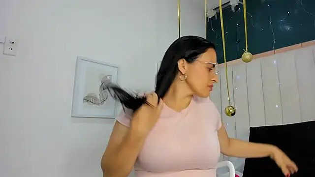 africa holmes online show from November 30, 2:34 am