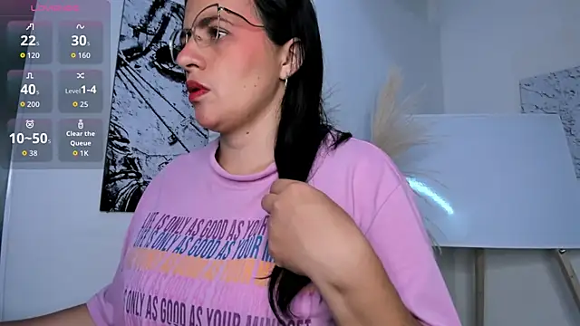 africa holmes online show from November 6, 2:15 am