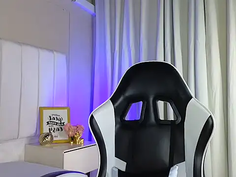 africa holmes online show from March 21, 2:24 am