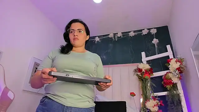 africa holmes online show from March 12, 2:28 am