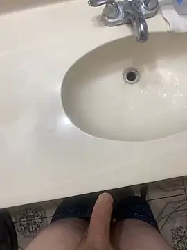 Snapshot of HoneyCoconuts chatting on December 13, 12:09 am HoneyCoconuts online show from December 13, 12:09 am