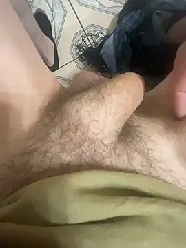 Snapshot of HoneyCoconuts chatting on January 4, 7:45 am HoneyCoconuts online show from January 4, 7:45 am