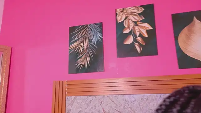 kinkyandsavage online show from April 15, 7:58 pm