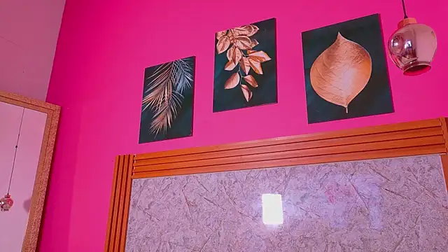 kinkyandsavage online show from April 15, 7:40 pm