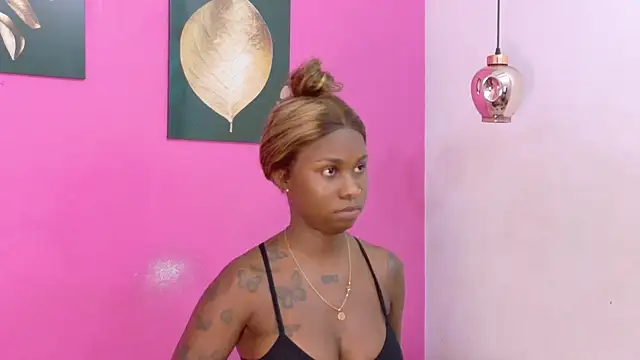 kinkyandsavage online show from November 13, 8:24 pm