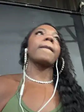 imsuziblack online show from November 12, 11:08 pm