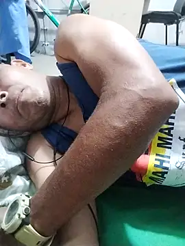 Alex011277 online show from October 28, 1:17 am