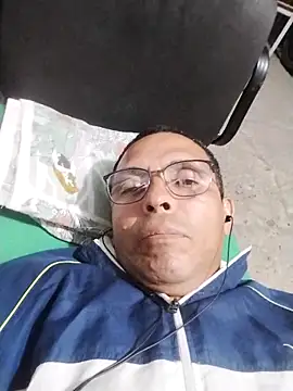 Alex011277 online show from October 16, 3:15 am