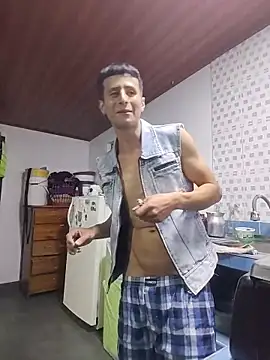 1418edwar online show from February 9, 11:47 pm