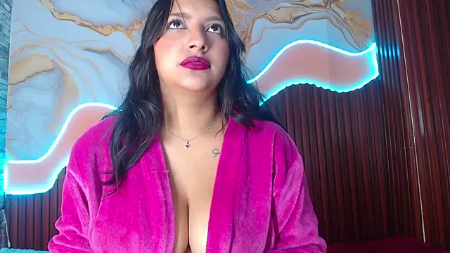 mariilulp303av online show from February 26, 4:45 am