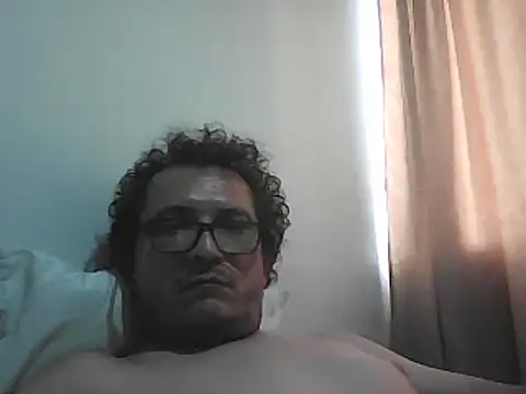 Bombi22 online show from December 5, 9:34 pm