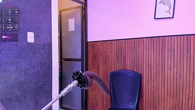 violett collins  online show from February 22, 9:16 pm