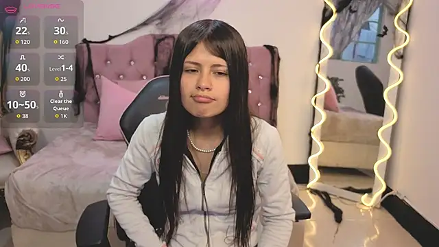 kittystart tay online show from October 27, 11:44 am