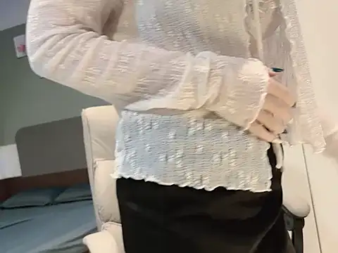 Eva-Public online show from September 9, 5:22 pm