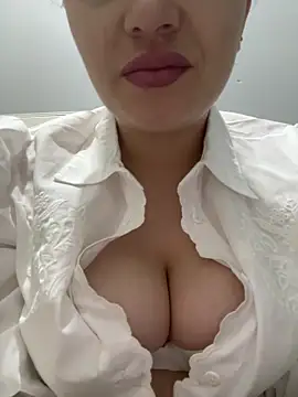 Snapshot of Gamzemm8888 chatting on January 13, 7:42 pm Gamzemm8888 online show from January 13, 7:42 pm