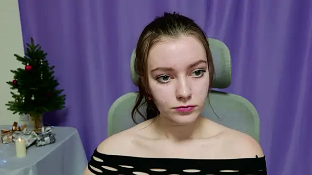 Lana  Cute  online show from January 10, 2:01 pm