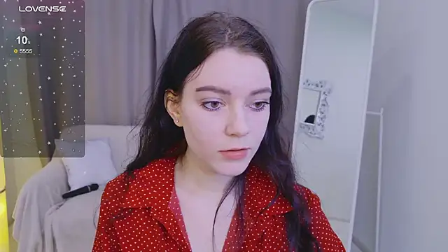 Snapshot of Lana__Cute_ chatting on March 3, 2:49 pm Lana Cute online show from March 3, 2:49 pm