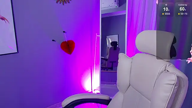 Lana  Cute  online show from February 10, 2:27 pm